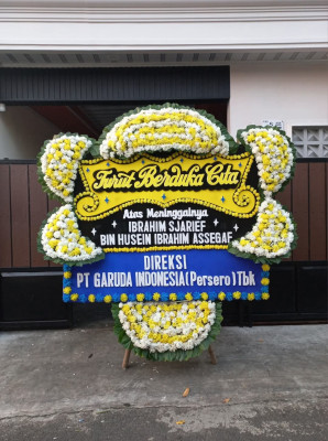 Papan Bunga Duka di Karang Layung